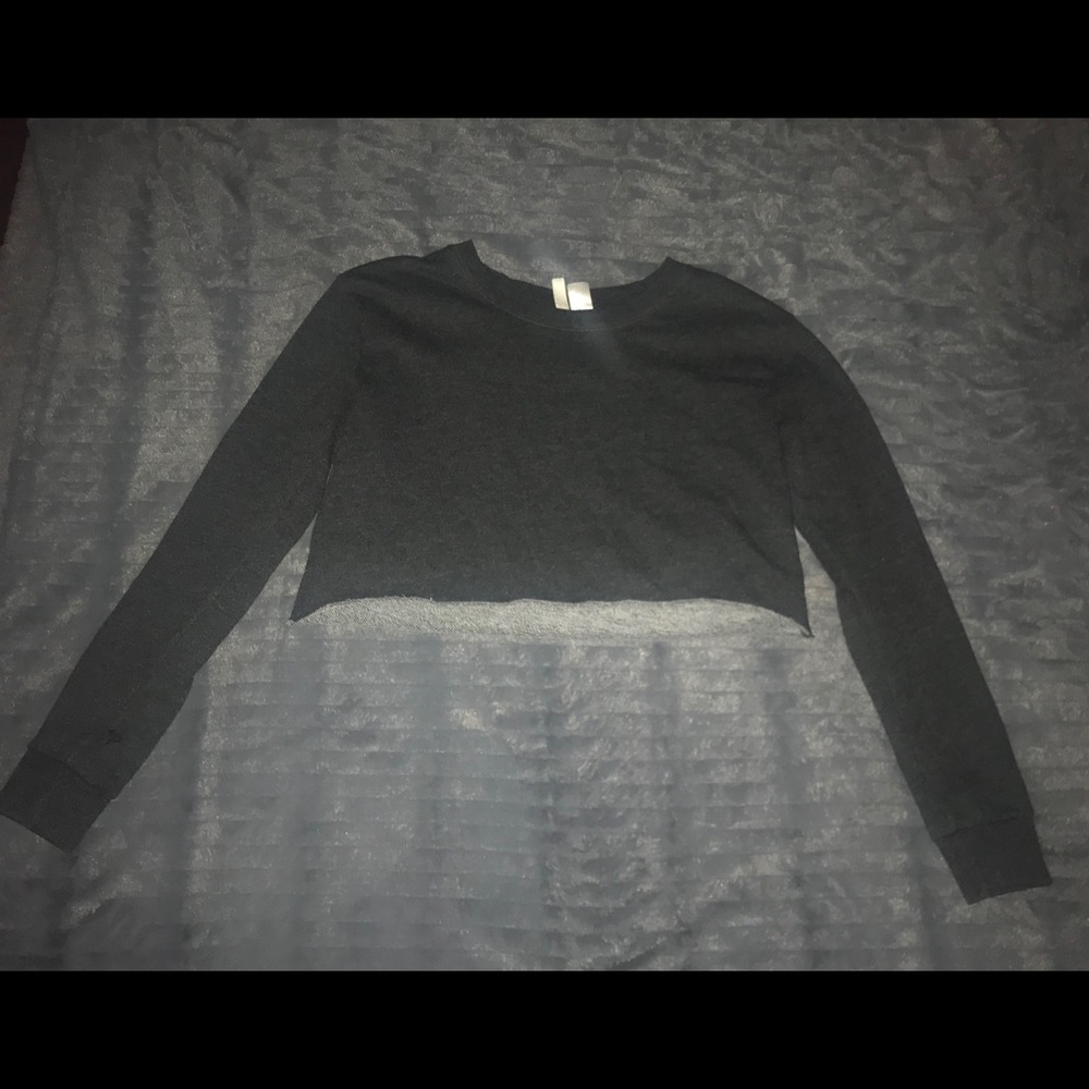 H&M Divided Cropped Crew Neck Sweatshirt